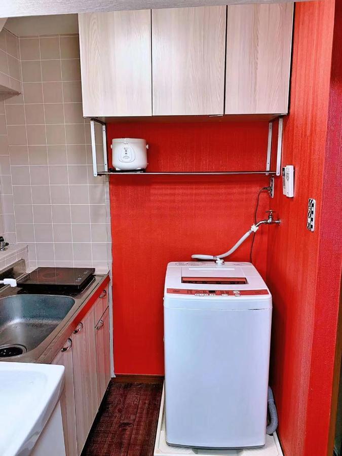 Ueno Akihabara Asakusa Apartment: Prime Location, Smart Amenities Apartment *